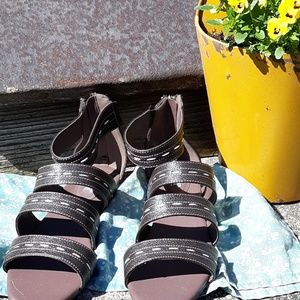Summer Sandal! Size 9 Cushion Walk by Avon
